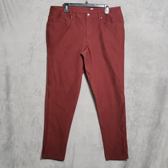 Lululemon ABC Pants Mens Size 37x33 Red Brown Stretch Straight Golf Chinos
